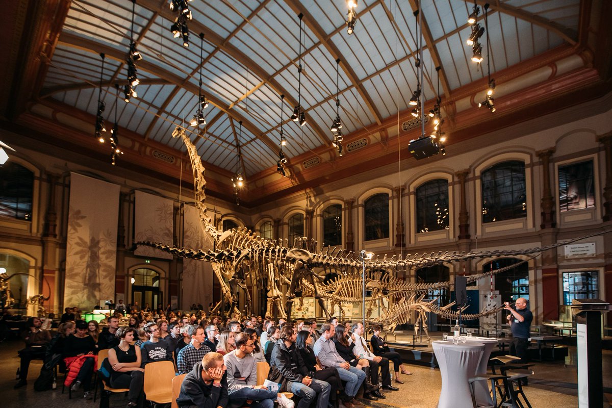 EcologicBerlin's tweet photo. Erfolgreiche #ScienceSips am 28.4 im @MfNBerlin! Wir freuen uns auf den Thementag "Geschmack der #Zukunft der #Meere" am 21.5 ©JFRcreatives https://t.co/1FeAh90x80