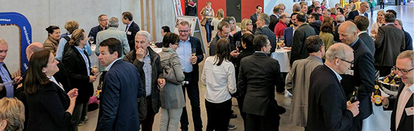 economiesuisse's tweet photo. Wirtschaft im Dialog an der LUGA: https://t.co/2gR51gY0il https://t.co/h5ij8nGRXg