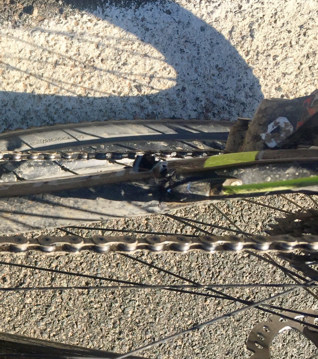marcos_mrbt's tweet photo. @planetcantero @BerriaBike @planetcantero la mía por 5 sitios con el mismo tiempo. Berria nunca más!!! https://t.co/IDWrzwUopp