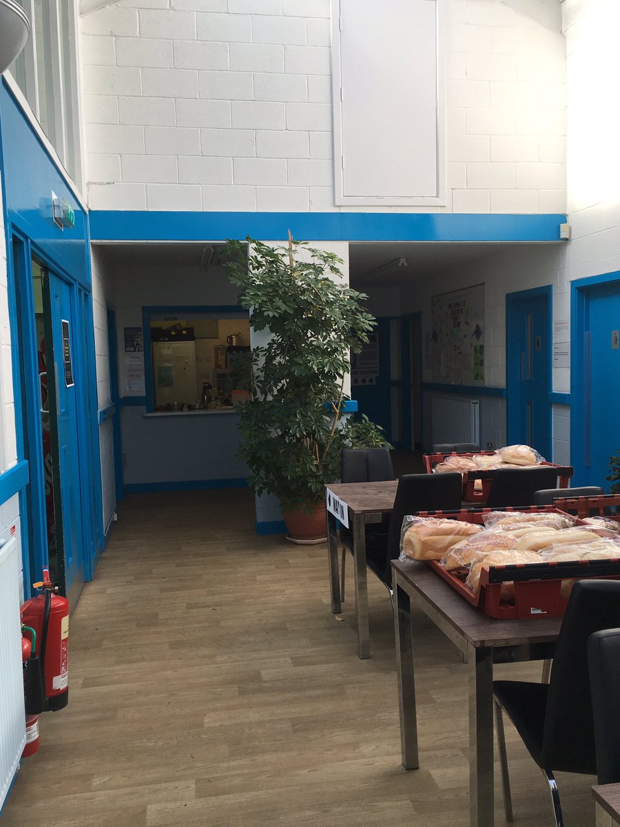 NCEAChaplain's tweet photo. With Year 9 @skillstoshine #BriardeneCommunityCentre #Enterprise #Careers @NCEA_Secondary Mr Fox @northeastlep @GatsbyEd #BenchMark4 https://t.co/n0IE6uOims