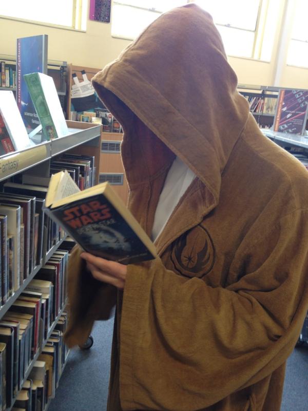 hull_libraries's tweet photo. I'm sure that's not how it was in the film... #StarWarsDay #LoveLibraries https://t.co/ODcPeswEk9