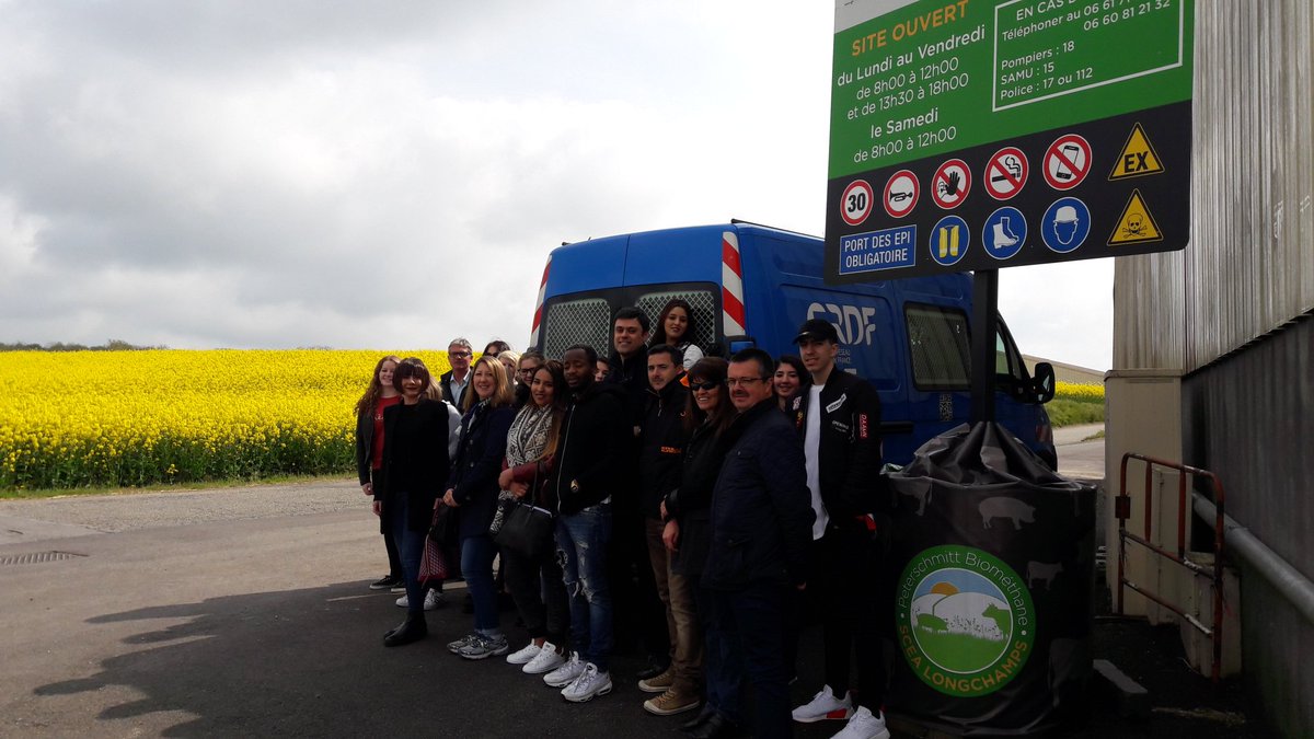 morganetsr's tweet photo. Les #CIVIGAZ de @mulhouse et leurs parrains @GRDF visitent le site de #méthanisation d'Andelnans #biométhane https://t.co/f7VTO7fjWP