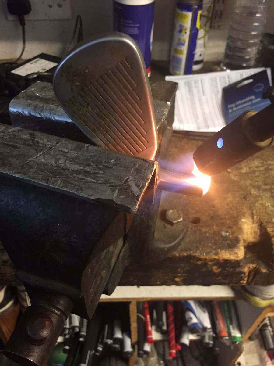 ScottCurriePGA's tweet photo. On the tools! #golf #golfrepairs #Pga #golfchat https://t.co/6K3coDFWhy
