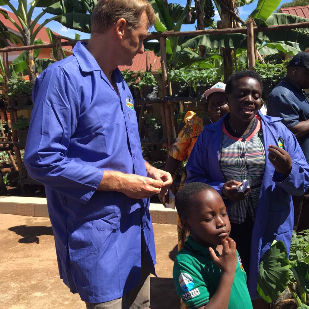 Henk Jan Bakker tweet media