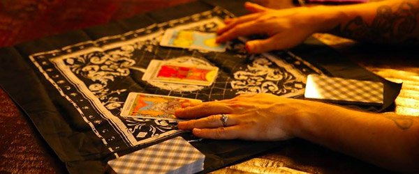 Become #besttarotcardexpertonlineIndia by enrolling for #IVA’s excellent #Tarotreadingcoursesonline: bit.ly/2qukyWO