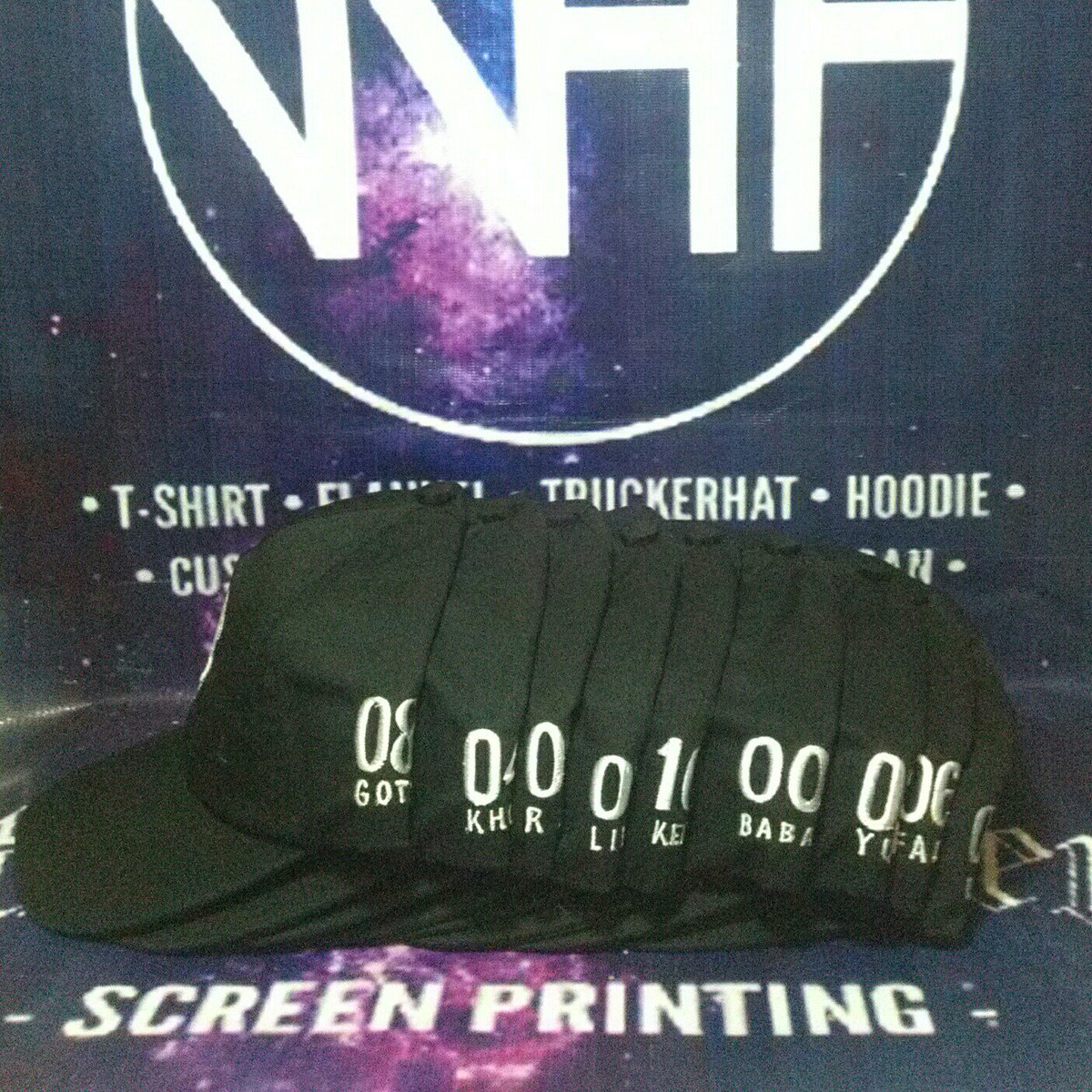 Whf_Custom tweet picture