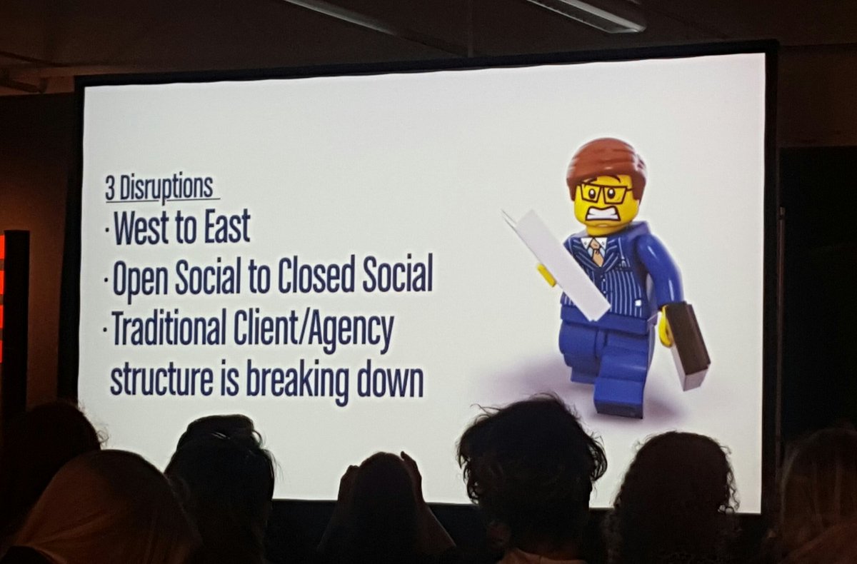 Lars Silberbauer fra LEGOs bud på tre vigtige disruptors i fremtiden #kom17