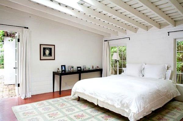 Center_Dom's tweet photo. На днях на продажу был выставлен дом легендарной голливудской блондинки Мерлин Монро. 

✔ Другие новости: https://t.co/dlAgADgjkt https://t.co/DJgEM1tWgC