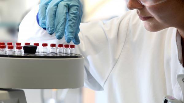 BrefEco's tweet photo. iXO Private Equity entre au capital de @Cyclopharma | #Santé https://t.co/Km5pn4Yolj https://t.co/HXBCmBZqSp