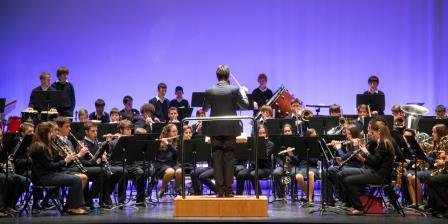 La nostra Banda Juvenil s'acomiada el dissabte 13 de maig del seu director Jordi Fuster després de set anys de treball i dedicació. Sort! 😉