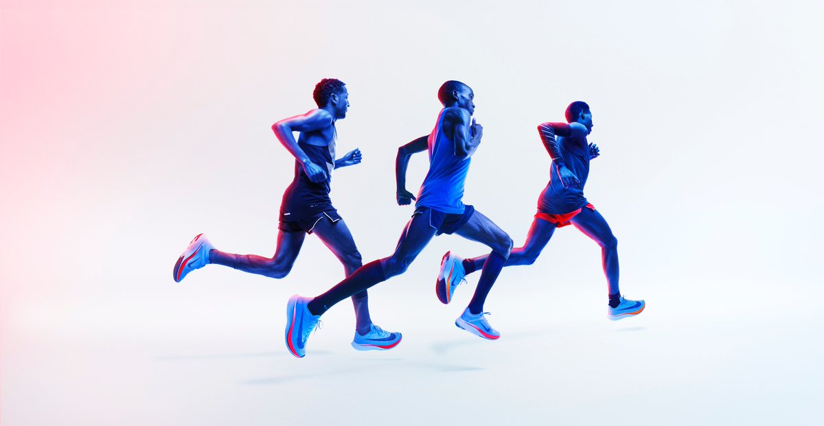HubcommNet's tweet photo. Ven 5 maggio Milano Piazza Duomo - ore 19  - Nike invita tutti i runner per abbattere in staffetta il muro delle 2 ore nella maratona. https://t.co/crp3hghxA4