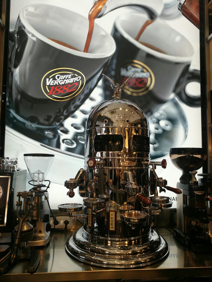 CappuccinoeCornetto tweet media