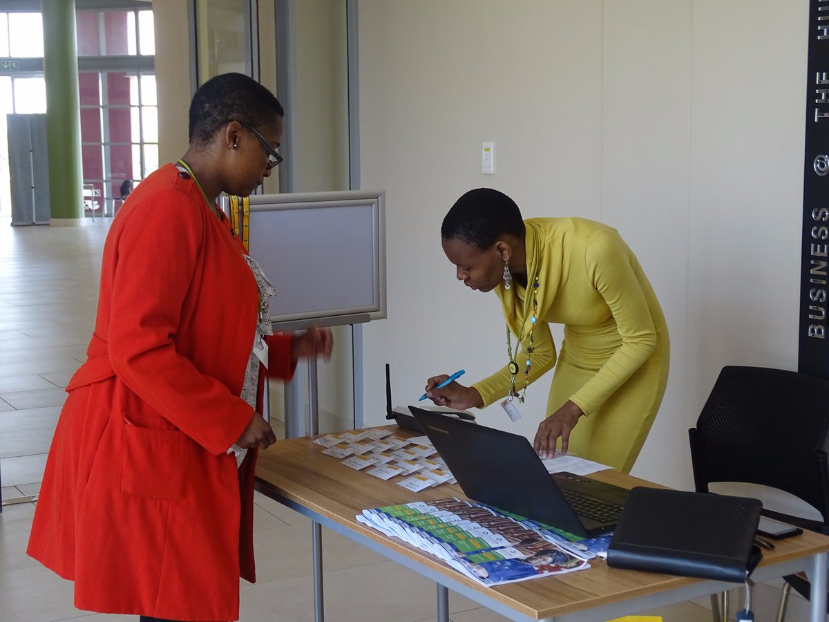 Datacomb tweet media