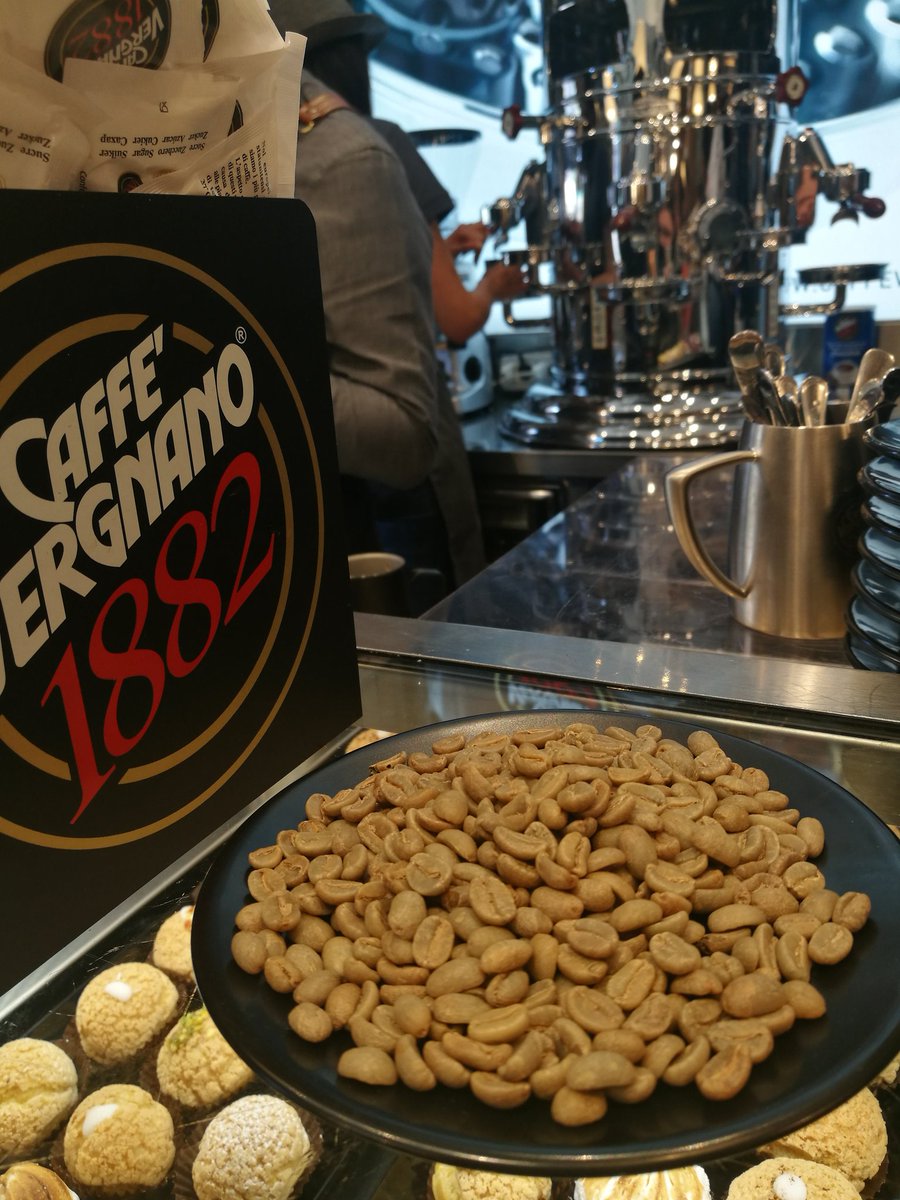 CappuccinoeCornetto tweet media