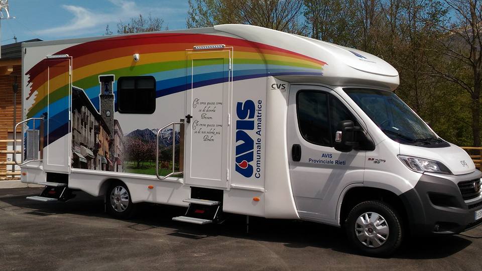 AvisAmatrice's tweet photo. Il sogno si è avverato! La nuova #Autoemoteca
Grazie a #AvisProvincialeRieti e a tutti quelli che ci hanno aiutato!
#SiamoArrivatiQui https://t.co/5TIYn0yqkd