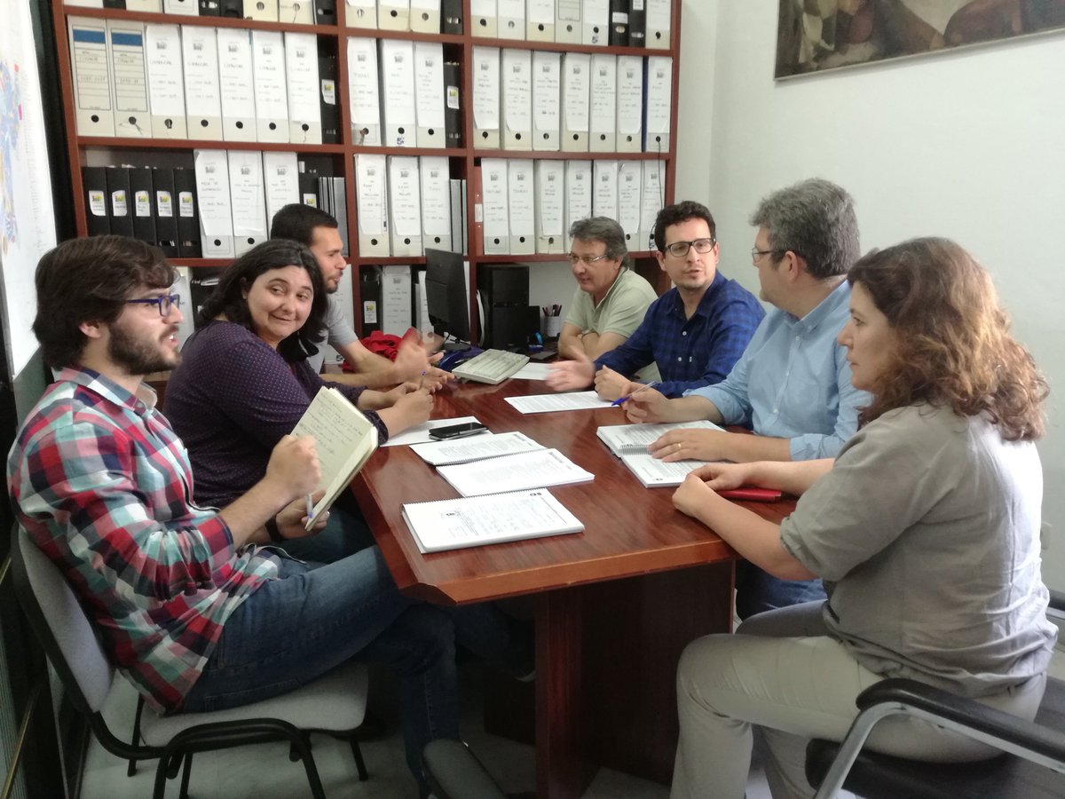 ParticipaCarmo's tweet photo. Esta mañana hemos presentado, junto al resto de la oposición, una propuesta de consenso para los presupuestos 2017. https://t.co/2fBd1KUpsC https://t.co/Se1ALCQ4r0