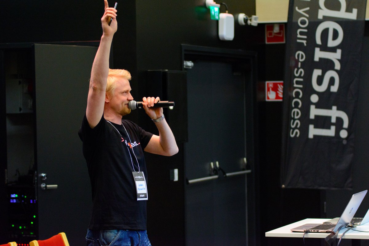 eduhackfi's tweet photo. Kielihack käynnistyi! https://t.co/XedT8tiPiT https://t.co/vBmEeF7dpT