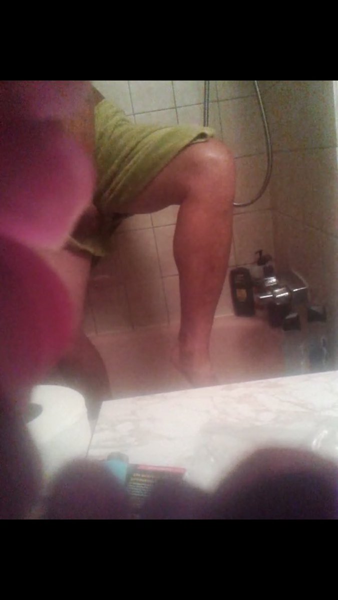 incestdaad's tweet photo. يتجسس على ابوه ، مين فيكم جرب كذا 🔞 https://t.co/oIL1Jhubcr
