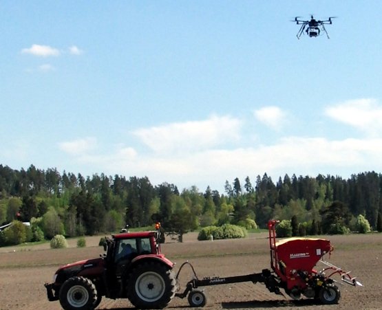 VTTFinland's tweet image. Remote sensing performed by flying robots #remotesensing #flyingrobots #drone #spectralcamera #DroneKnowledge #Tekes bit.ly/2qCBgjX