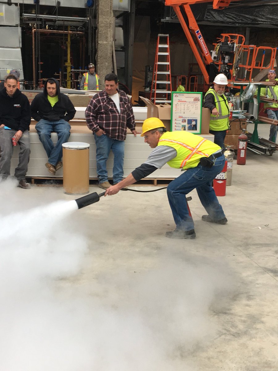 JMASafetyDept's tweet photo. Fire Extinguisher Training for the Staff at our #DraperLabs project in Cambridge. #SafetyWeek2017 @JMAConstruction https://t.co/2I1GCN6ge5
