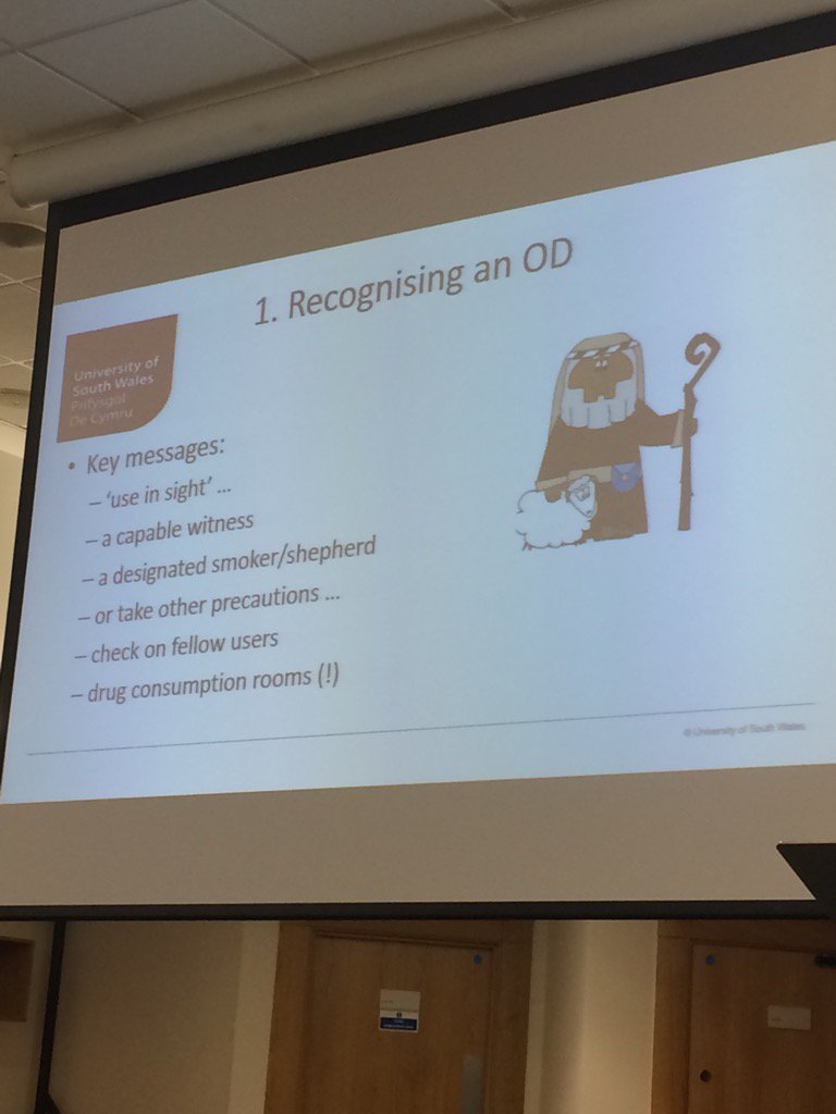 RobBarkerW's tweet photo. Key messages from @KatyHolloway22 Naloxone Study re: recognising an OD #DRD2017 https://t.co/B4gq5Nxrs9
