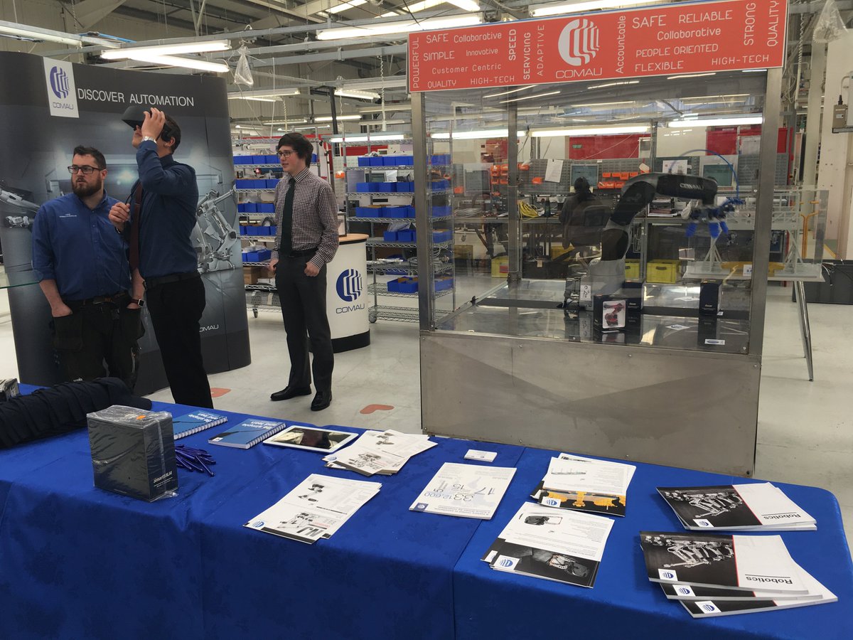 ppcanda's tweet image. Factory tour underway with delegates stopping by @comaugroup stand to find out more about #automation and #manufacturingrobotics