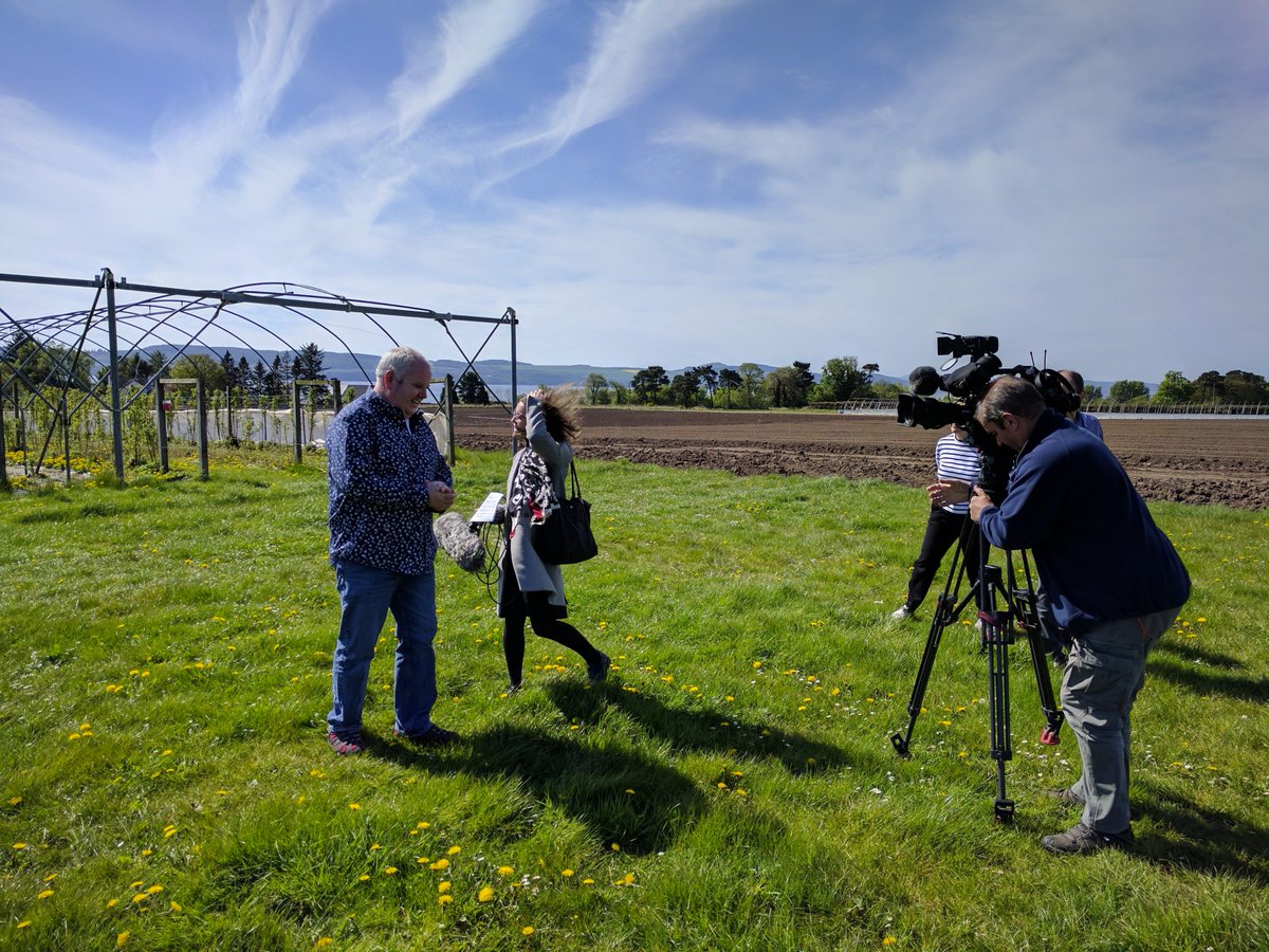 pauldshaw's tweet photo. Out today doing an interview with STV News talking about some of the work @HuttonICS do on #buntataapp @BazRaubach its your turn next time! https://t.co/WpBCcPTB0Z