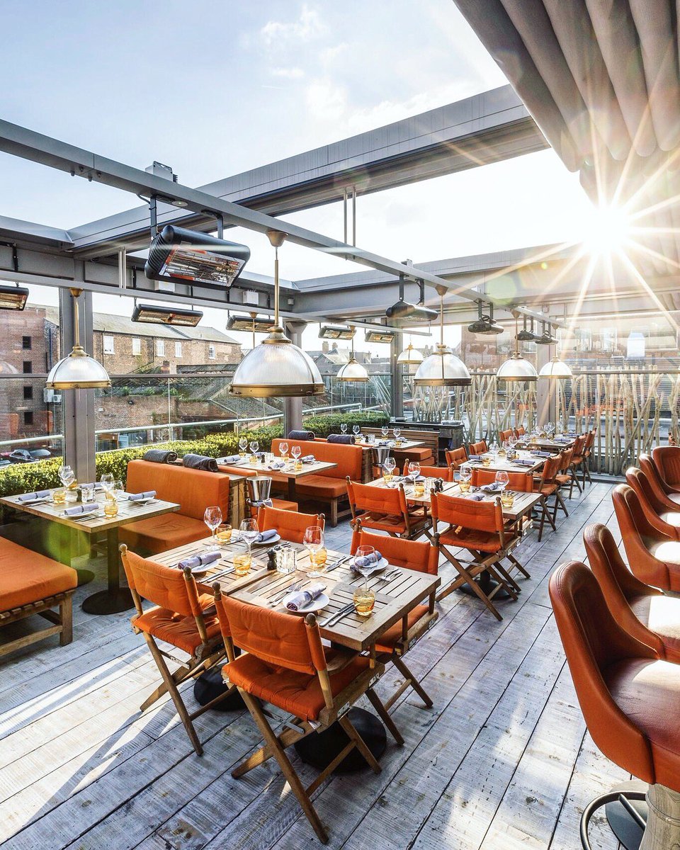 CarrollDesignUK's tweet photo. On a day as stunning as this theres nowhere better for lunch than the Al Fresco Terrace at @Opera_Grill ☀️ #ByCarrollDesign #PreviousProject https://t.co/Q0dK38ic7U