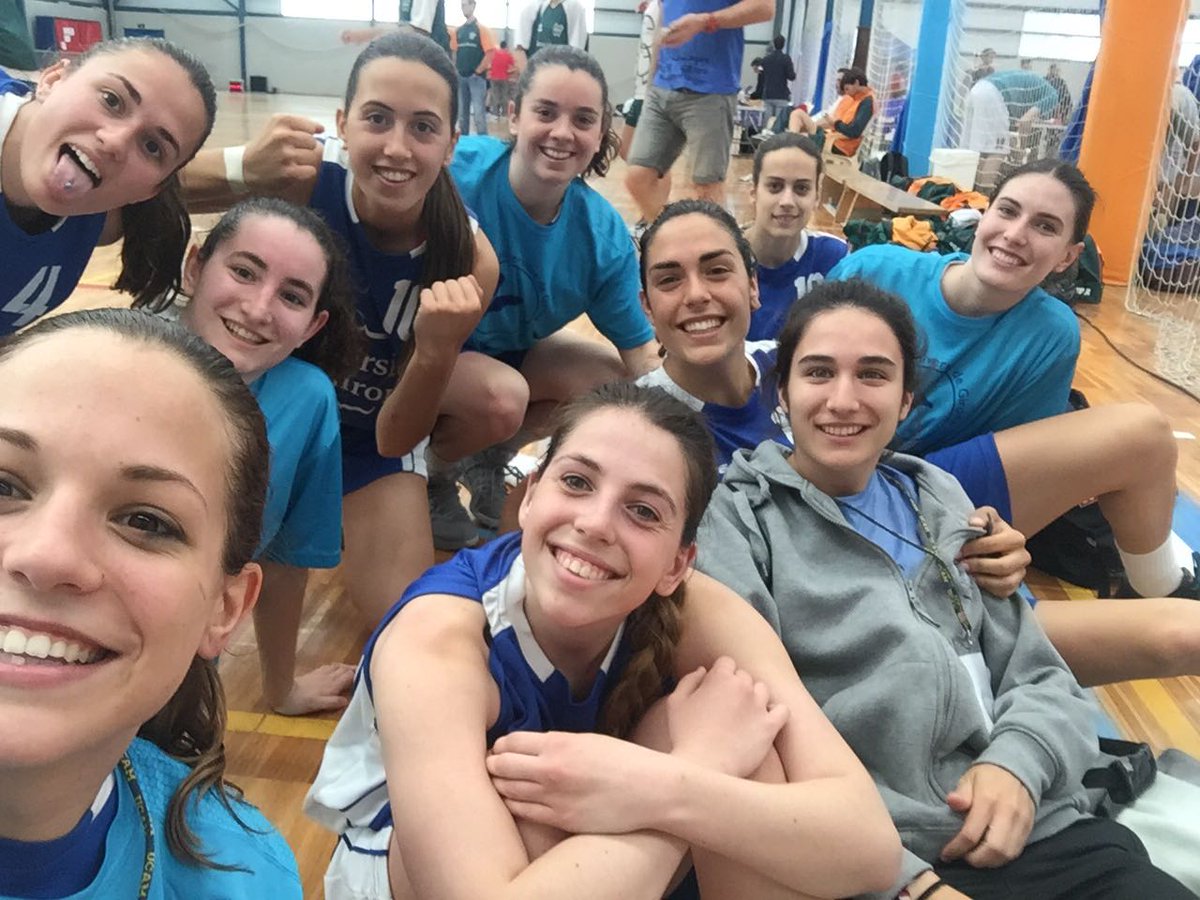 UdGEsports's tweet photo. 🏀#CEU17 de bàsquet femení:
La selecció de la @univgirona no ha pogut superar el partit contra un equip de molt nivell com la UCAM (85 a 40). https://t.co/V1Cz8UCwWD