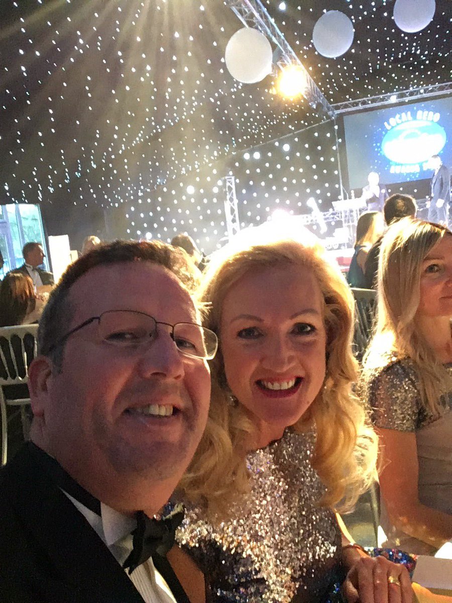 simoncotton69's tweet photo. Great night last night @StrayFM #strayLHA #localheroawards with @Ruth_Whiteley @john_Middleton_ #AshleyfromEmmerdale @RuddingPark #Spa https://t.co/c9lwyRg8vE