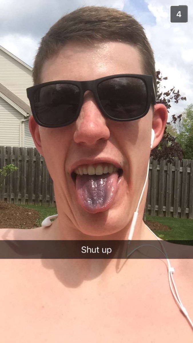 Ryansoworowski's tweet photo. Happy Birthday Sleep 💯👌😴❤ #dabbro #tall #7ft @JonTeske https://t.co/Dn45aA7TOS