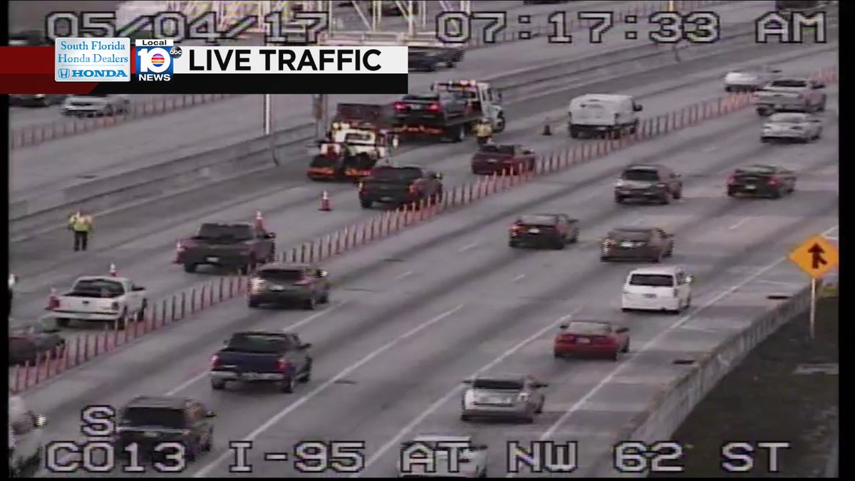 Broken down car on I-95 SB Express at NW 62nd St #traffic https://t.co/anzvUK2ksK