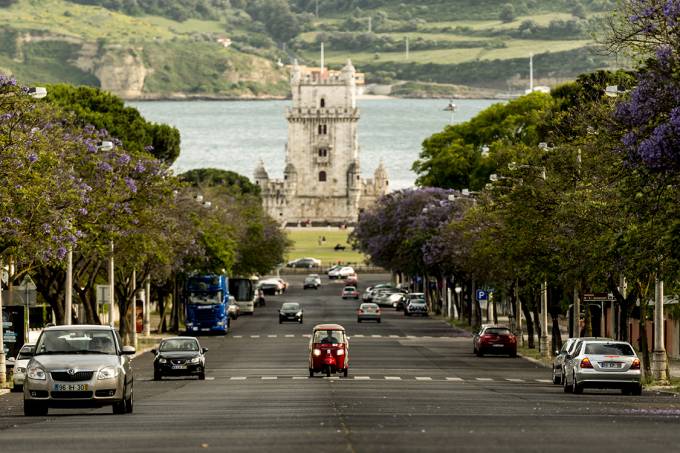 St3Kinger's tweet photo. #Lisboa: 10 razões para estar na capital #portuguesa  https://t.co/7vBAi7HHNj | via @VEJA #Portugal... by #visitportugal via @c0nvey https://t.co/23TNMDfVgh