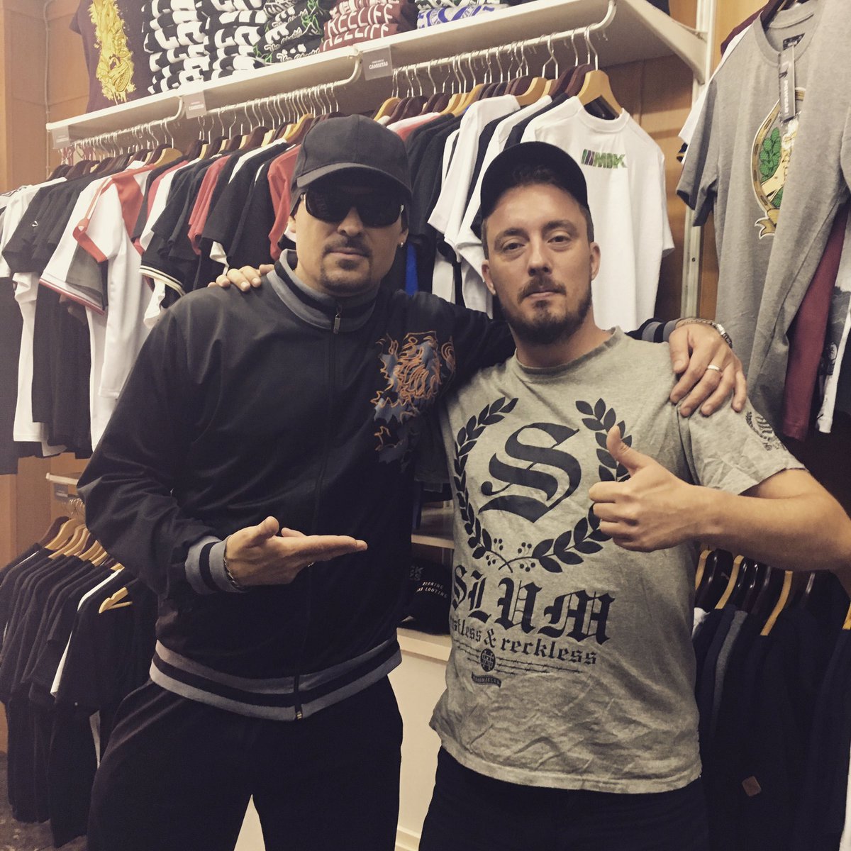BestiarioShop's tweet photo. Hoy nos visitó @SkeepRango #bestiario #mrrango #cpv #vallekas https://t.co/SFx5Ty9uhG