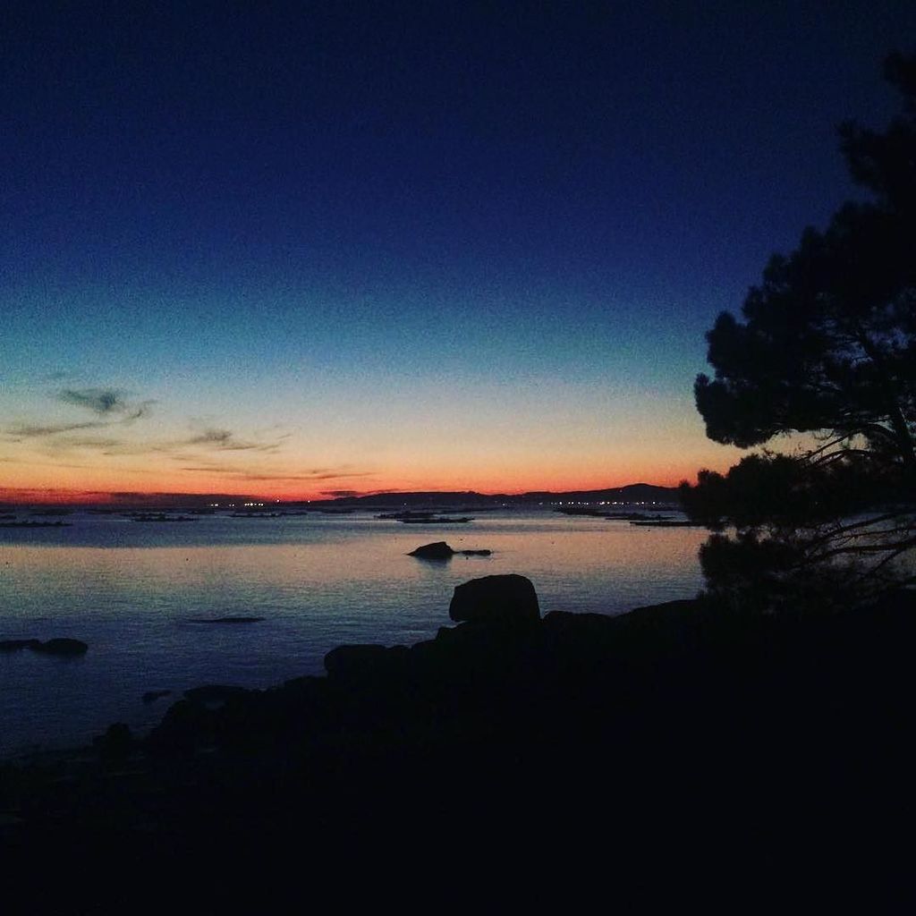 Atlantic_Fest's tweet photo. Las puestas de sol desde #AtlantisFest son impresionantes!
#IllaDeArosaParaíso
#WeLoveGalicia
#PuestasDeSolAlucin… https://t.co/b31bnnv6os https://t.co/D8lPVjsi2X