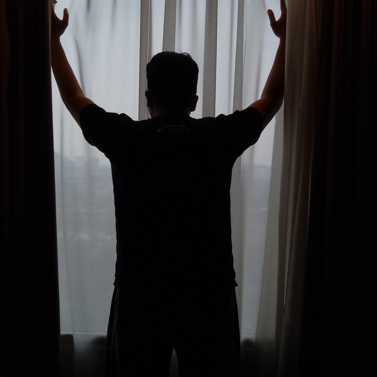 imambutonk's tweet photo. My dark side.. https://t.co/AigA4WOH3g