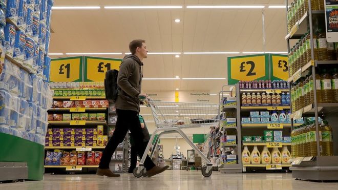 #Retail #News: Morrisons recovery continues as they achieve strong sales growth! bbc.in/2qvHSUa