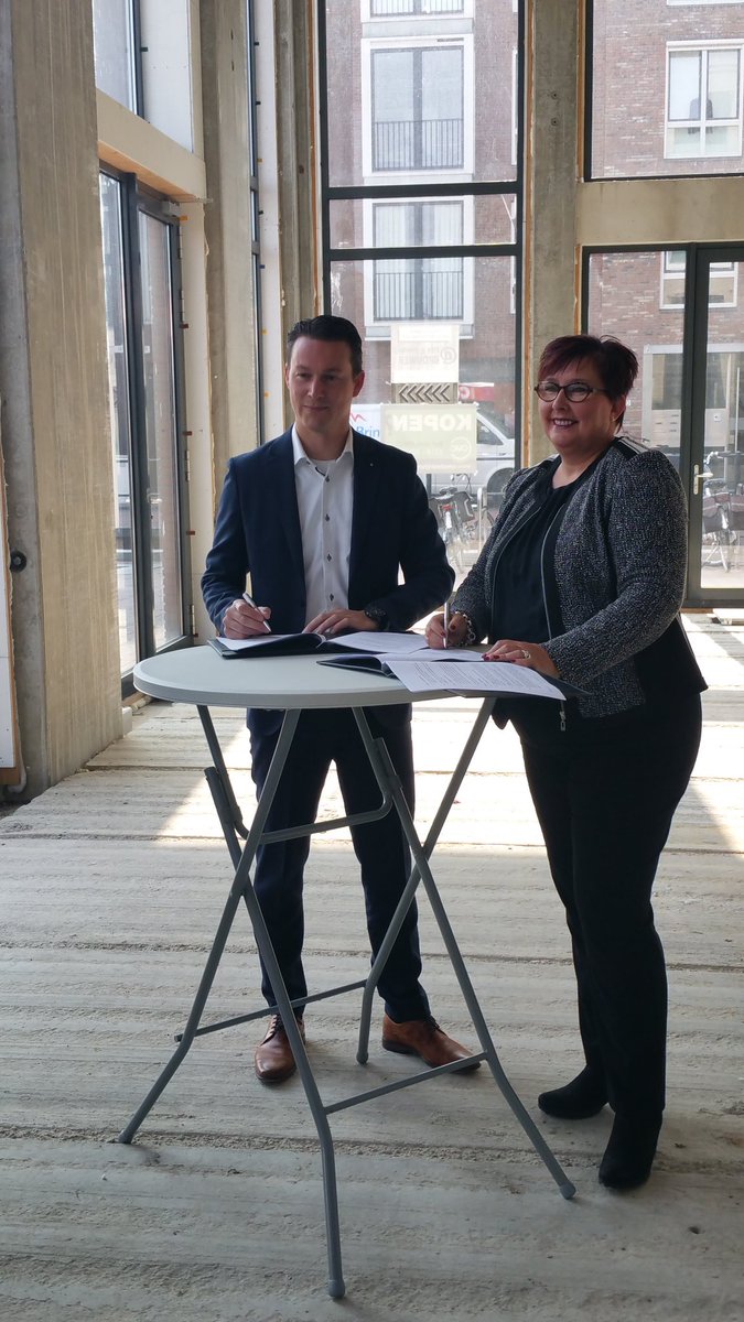 Zojuist de koopovereenkomst gesloten voor Kameleon 2de fase met <a href="/IngeniousVastg/">Ingenious Vastgoed</a>. Brouwerspoort weer een stapje verder.