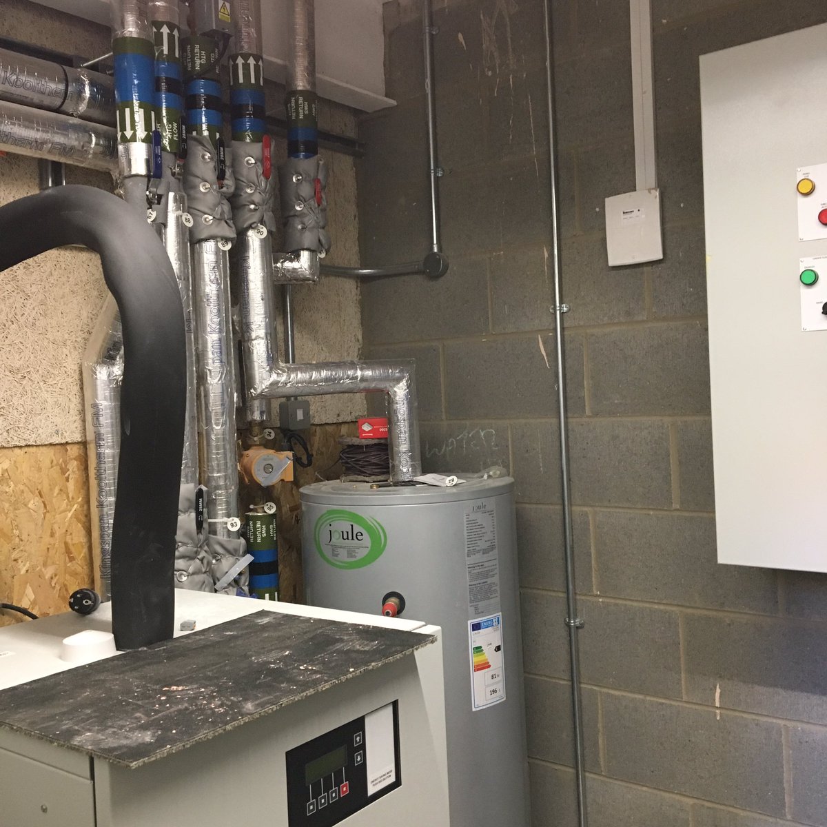 inter_elec's tweet image. Our latest plant room design, installed, commission and fully operational.