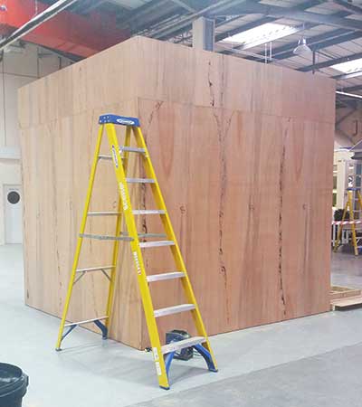 scene2ltd's tweet photo. Scene2 How we build... A Mirrored Cube 
Part 1/5 Construct the cube in FR ply over a timber frame
#OUreflect #BeDifferent
@ReverbEvents https://t.co/L3sJVTW1Bm