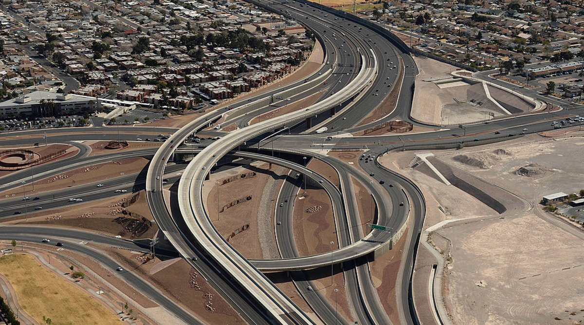 UPSPolicy's tweet photo. Everyone is ready for infrastructure investment �� and our crumbling transportation networks are in dire need: https://t.co/3Z4voJxzG5 https://t.co/iPXqw7Jt9u