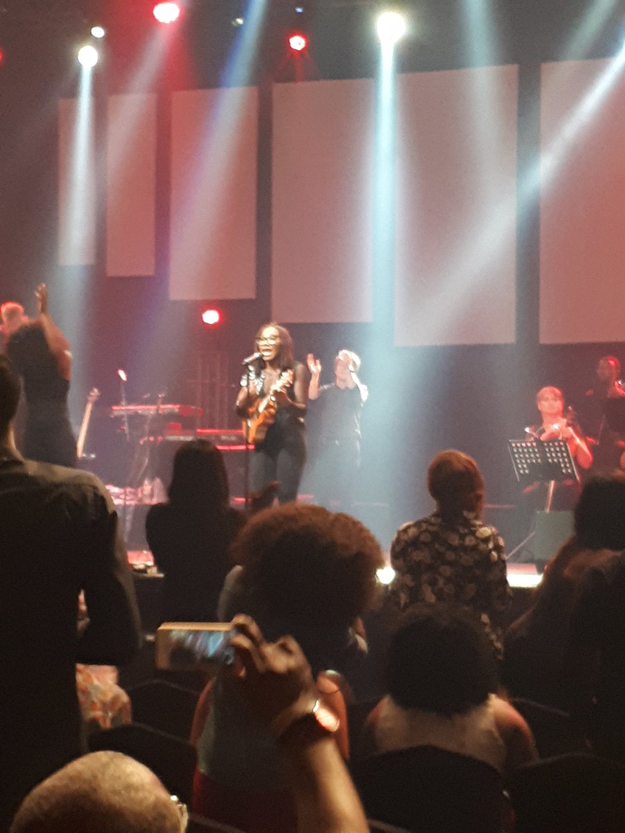 adeola_olunloyo's tweet photo. Fond memories of #AsaEncore. Fantastic Entertainment! Totally worth my trip from Abuja. @Asa_official @Janetnwose https://t.co/qRVoELFS20