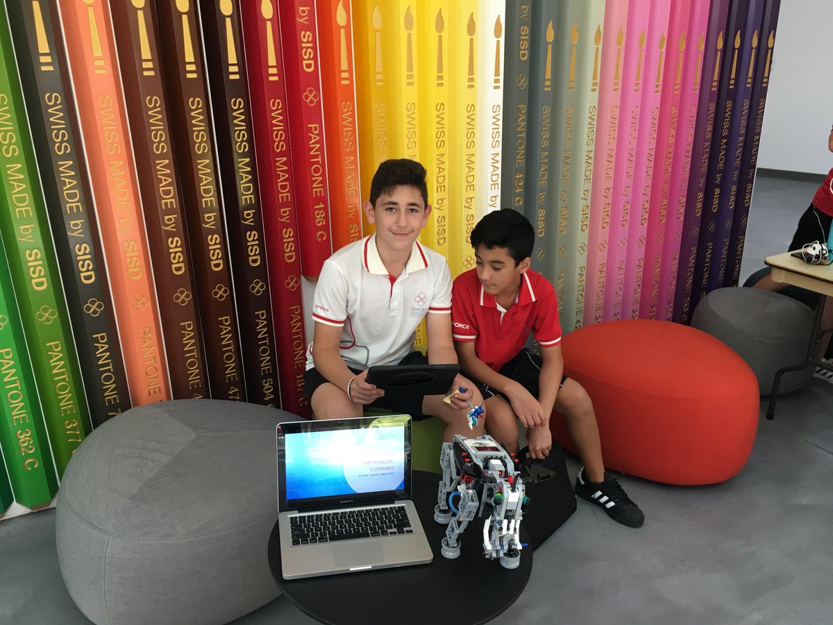 SwissIntl's tweet image. Another day of activeness
Robotics Fair in the atrium - presented by Grade 6 and 7 students
#mysisd #inspiringexcellence #gorobotics