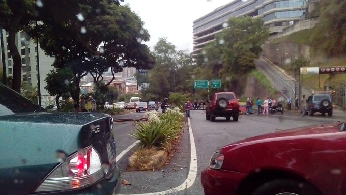 View image on Twitter