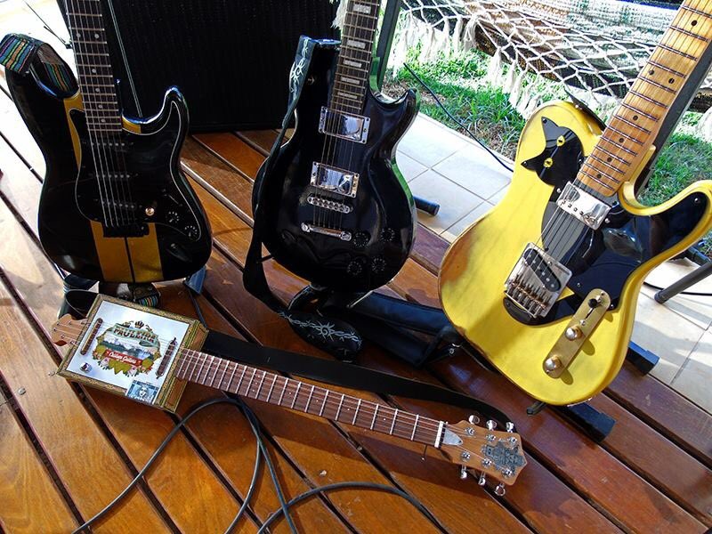 GlauMaurano's tweet image. Música tem que ter guitarra 🎸 e bateria 🥁!!
#OracleLiveMusic #OracleItsYourTime
Crédito das fotos: pauleira.com.br.ln.is/M1NCP