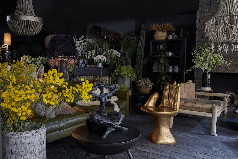 AbigailAhern's tweet image. If you like spring, you&apos;ll love these 6 spring makeover tips: ow.ly/JEhe30blVDz #springupdates #homeupdates #interiors