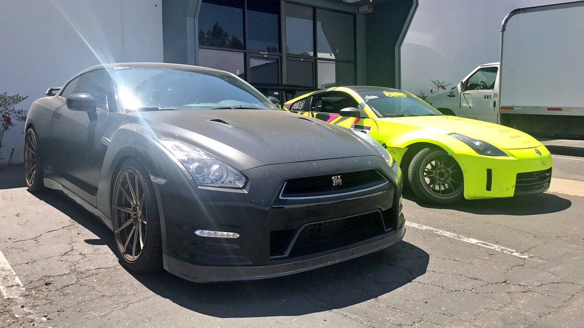 tjhunt_'s tweet image. You could say I like nissans 🙃