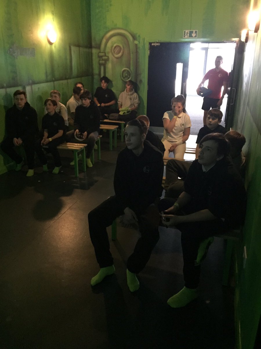 ketcl001's tweet photo. Another outstanding turn out for trampolining tonight @TheRowansPRU @Flipoutchatham https://t.co/u5kROmoOt9