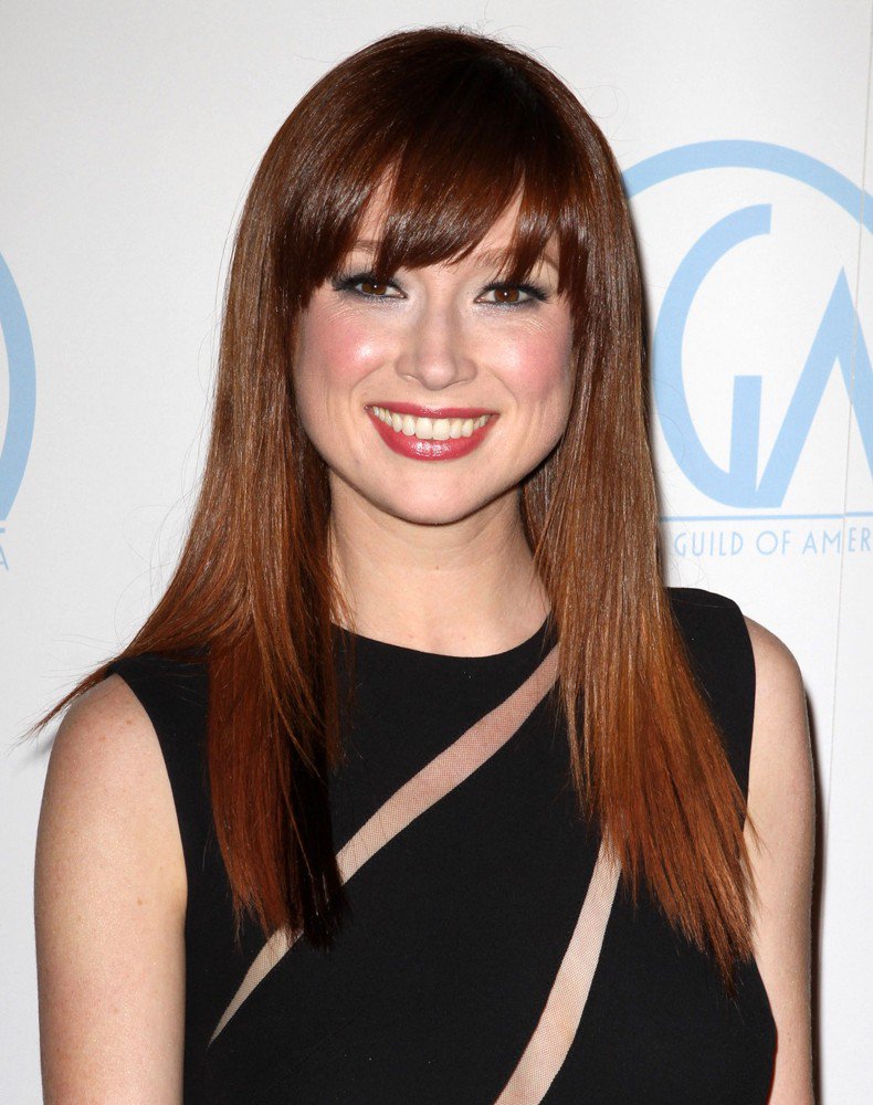 Happy Birthday Ellie Kemper 