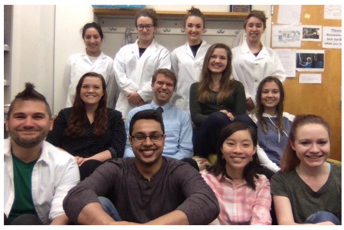ScienceCox's tweet image. Lab Photos 2017! None of my work would be possible without these awesome research assistants!